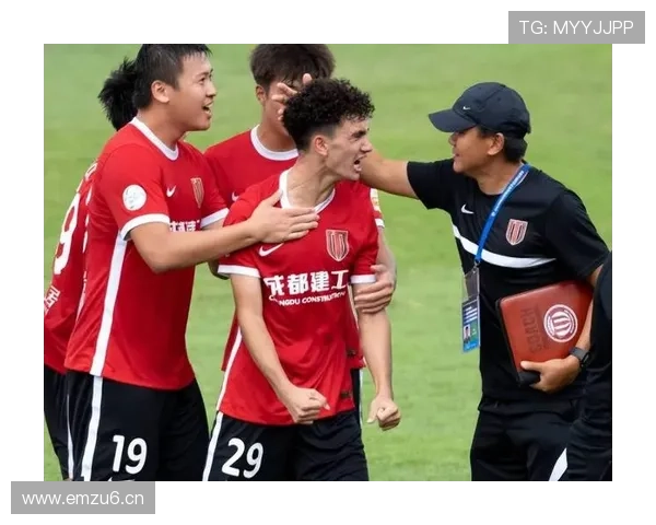 武里南联主帅称对阵蓉城艰难